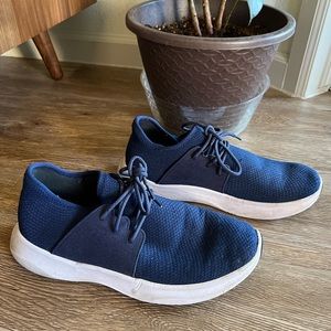 VESSI everyday classic men’s size 10.5